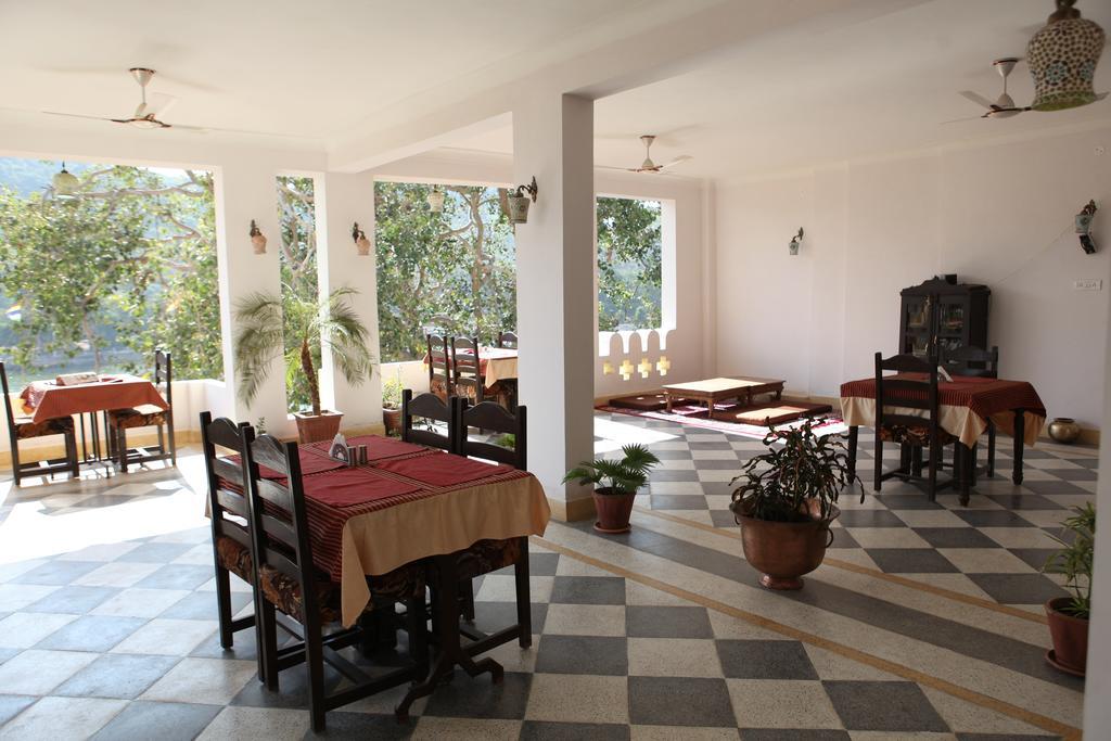 Hotel Haveli Katkoun Būndi Esterno foto